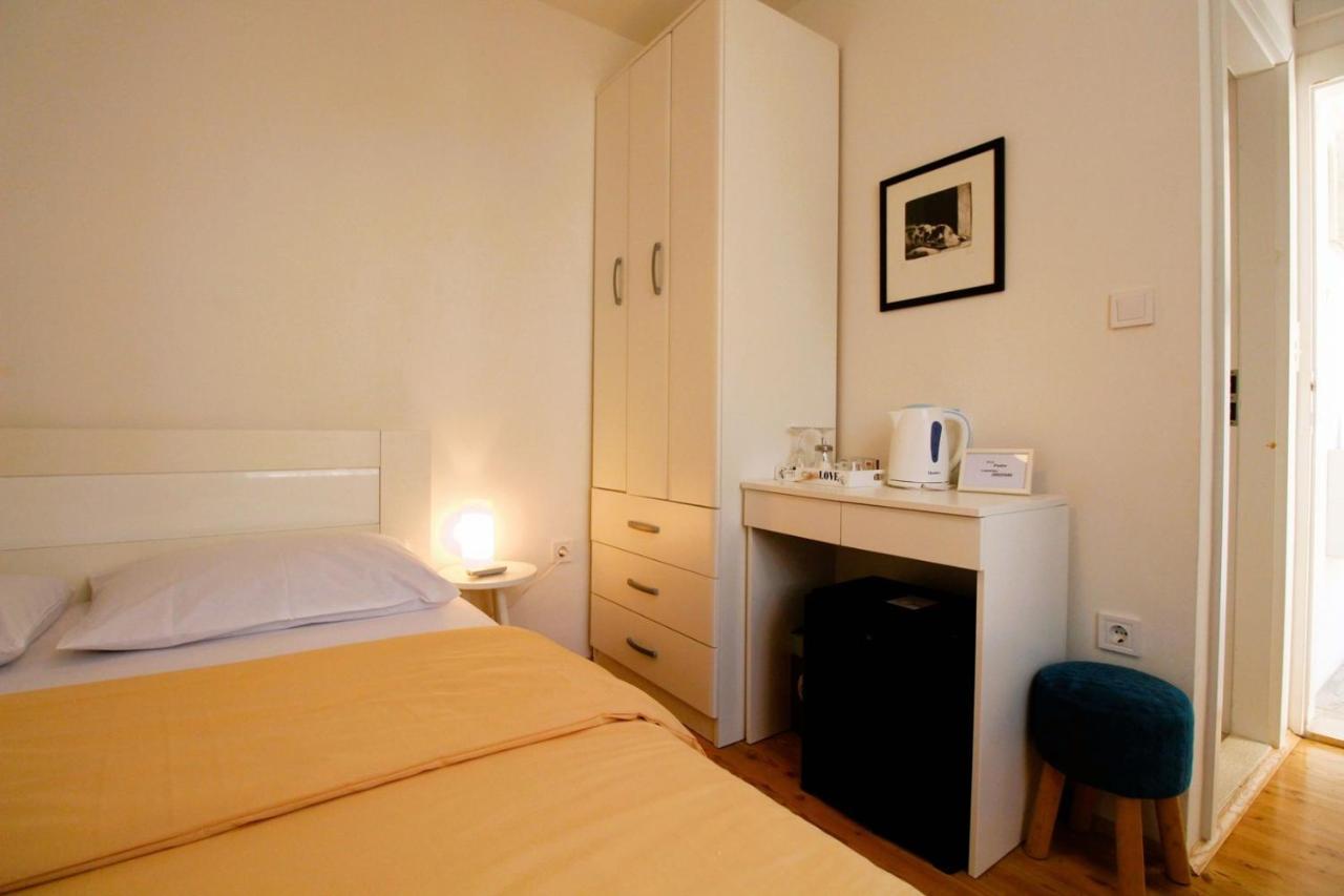 Korzo Rooms & Apartments Vis Ngoại thất bức ảnh