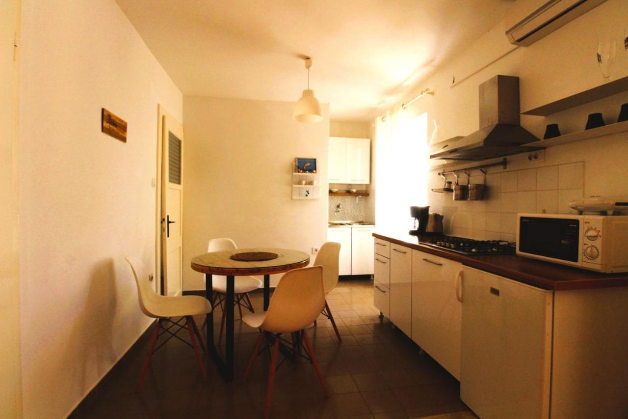 Korzo Rooms & Apartments Vis Ngoại thất bức ảnh