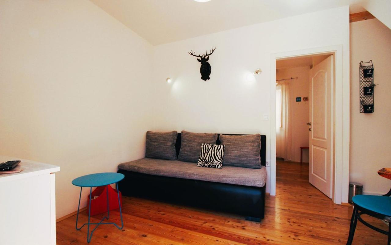 Korzo Rooms & Apartments Vis Ngoại thất bức ảnh