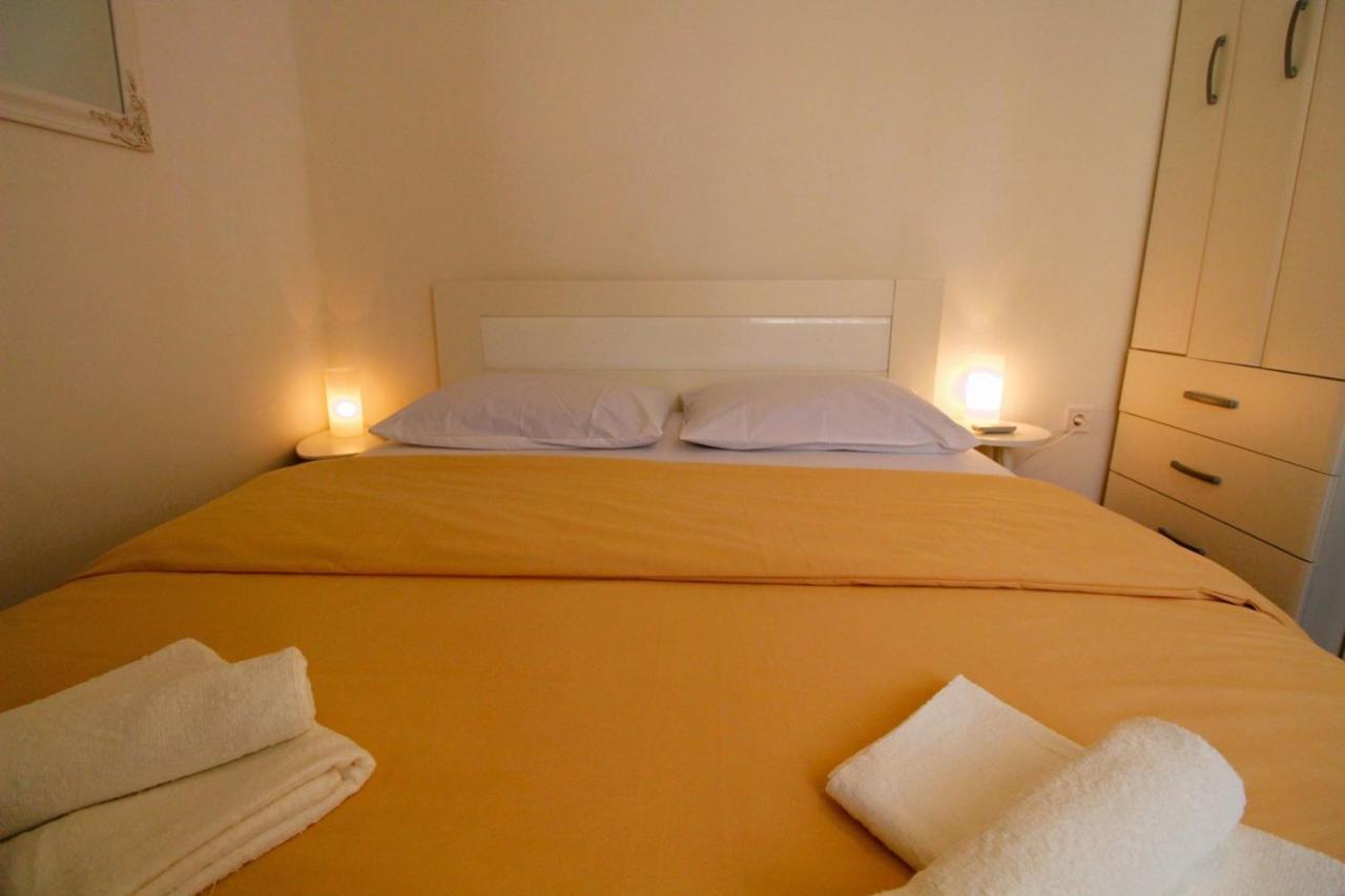 Korzo Rooms & Apartments Vis Ngoại thất bức ảnh