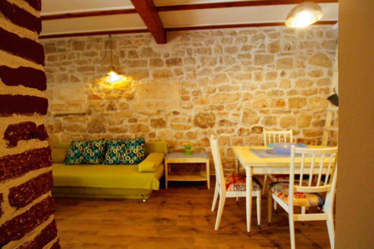 Korzo Rooms & Apartments Vis Ngoại thất bức ảnh