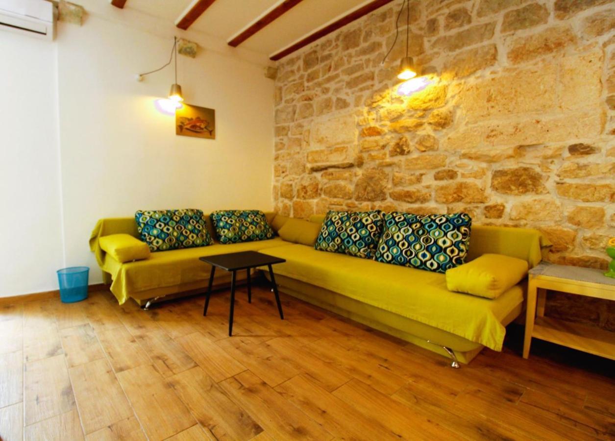 Korzo Rooms & Apartments Vis Ngoại thất bức ảnh