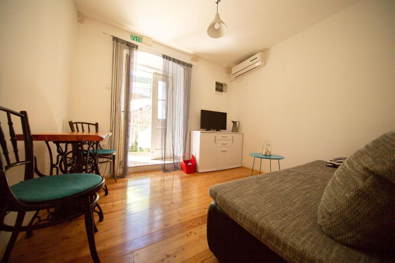Korzo Rooms & Apartments Vis Ngoại thất bức ảnh