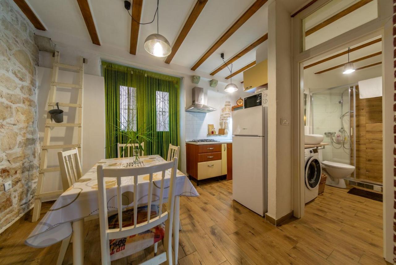 Korzo Rooms & Apartments Vis Ngoại thất bức ảnh